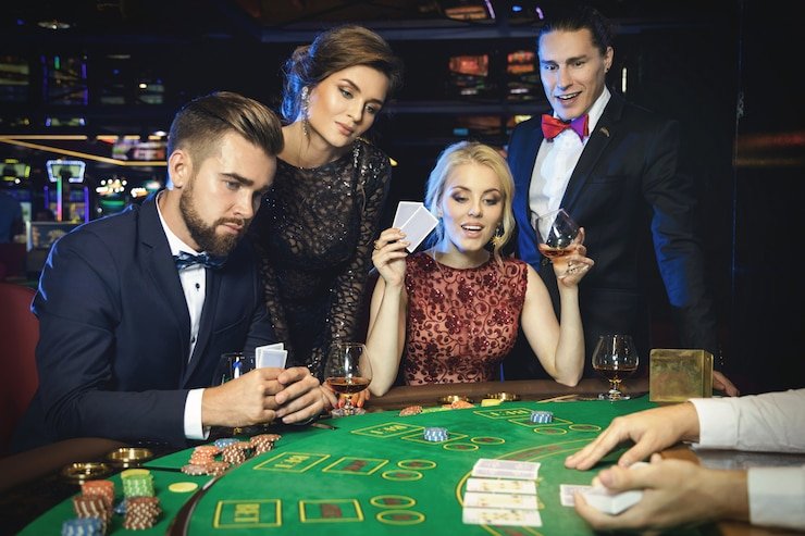 Adjust your stake before spinning Stake selection controls on jayaplay168 Gonzo's Quest